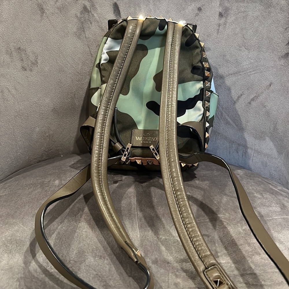 Valentino Rockstud Mini Backpack - Picture 2 of 4